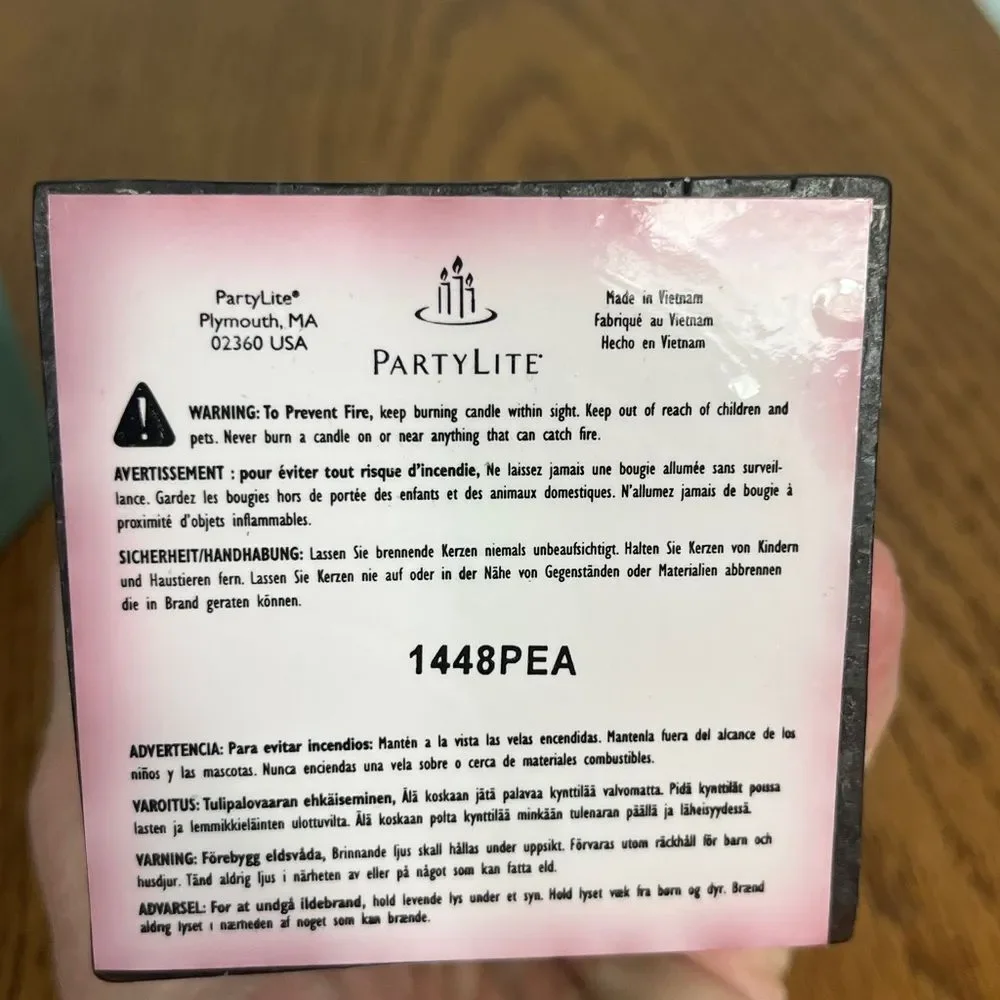 PartyLite Teakwood & Cardamom 3x6 Square Pillar New in box - Picture 4 of 5